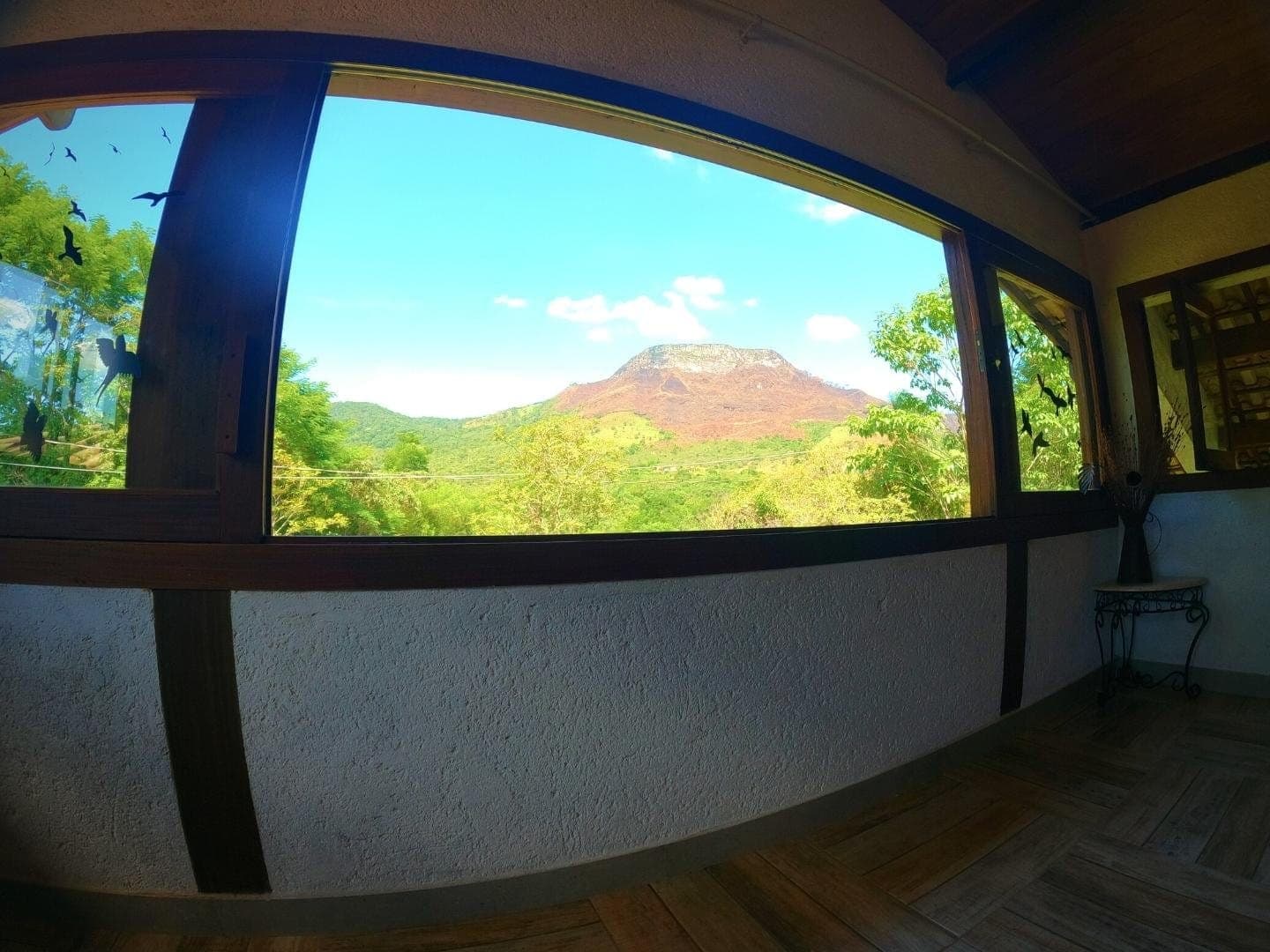 Casa da Antonieta - Vista da varanda para Serra dos Alves