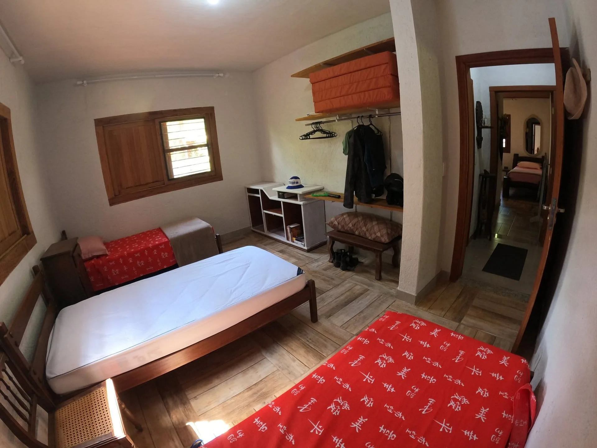 Quarto da Casa da Antonieta - teto de madeira